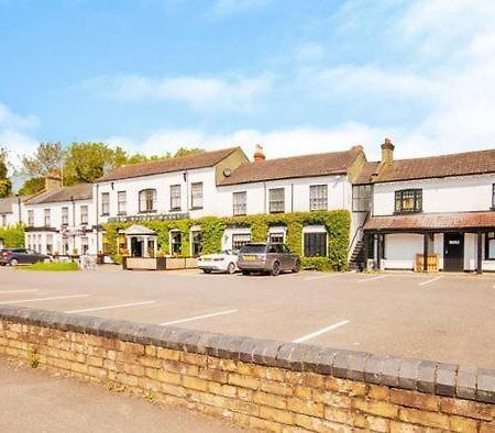 The Bridge Hotel Thrapston  Dış mekan fotoğraf