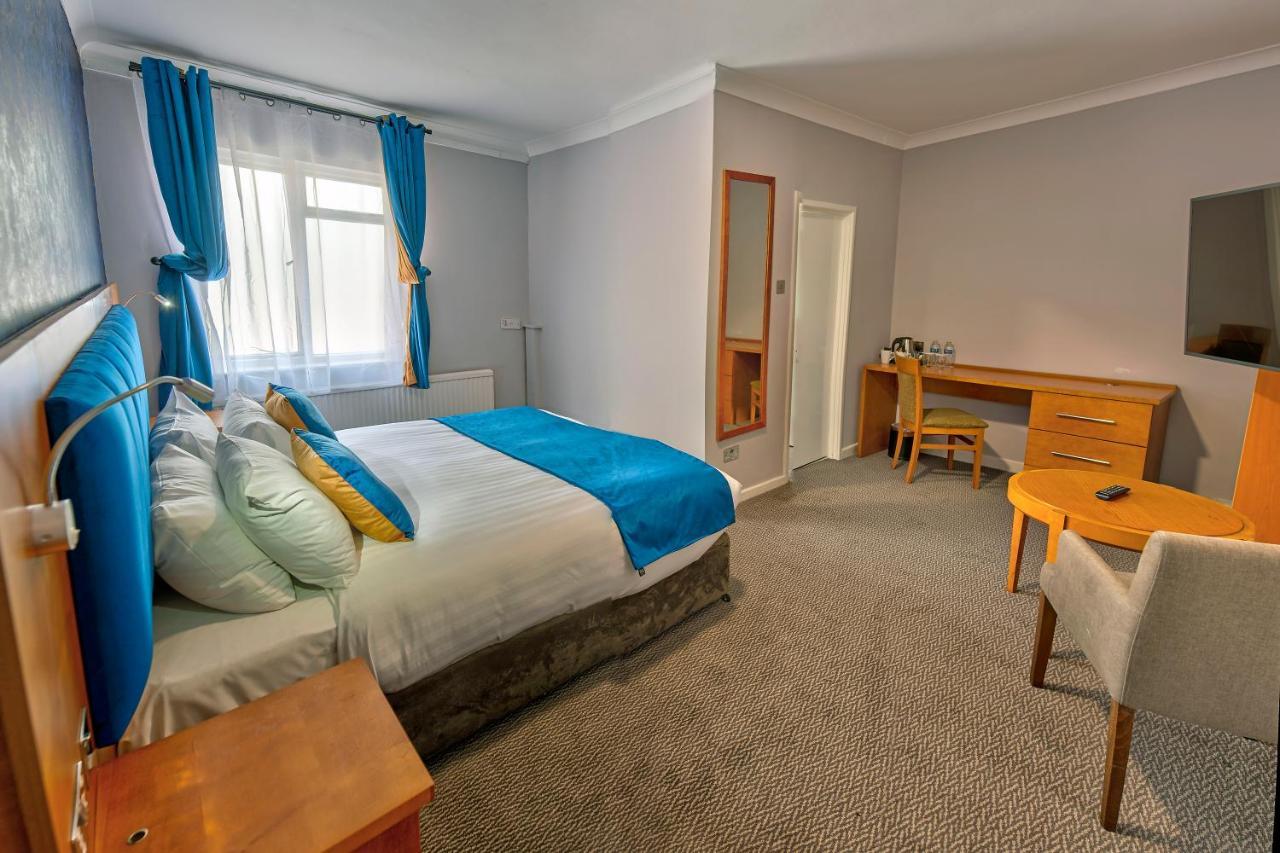 The Bridge Hotel Thrapston  Dış mekan fotoğraf