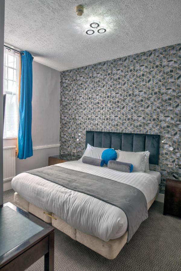 The Bridge Hotel Thrapston  Dış mekan fotoğraf